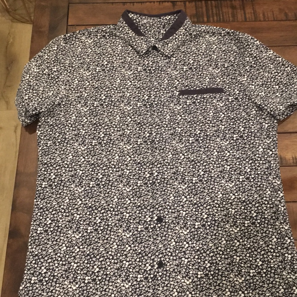 Lululemon Button-Up